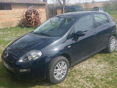 Usata Fiat Grande Punto 2014 Blu Utilitaria