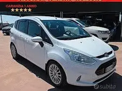 Usata Ford B-MAX Titanium 95 CV (69 kW) 2013 Bianco Monovolume