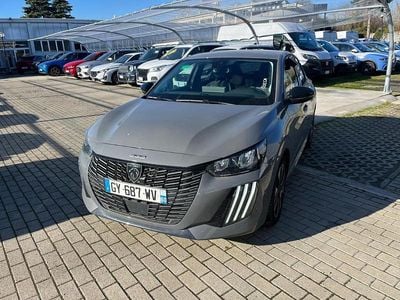 Usata Peugeot 208 Allure 101 CV (74 kW) 2024 Grigio Utilitaria