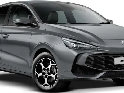 Usata MG MG3 Luxury 102 CV (75 kW) 2025 Hampstead grey Utilitaria