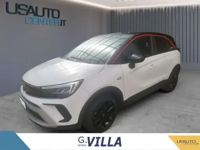 Begagnad Opel Crossland X Innovation 129 HK (94 kW) 2021 Vit SUV