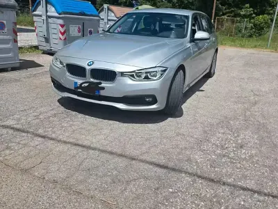 Usado BMW 318 Sport Line 150 CV (110 kW) 2016 Gris Familiar