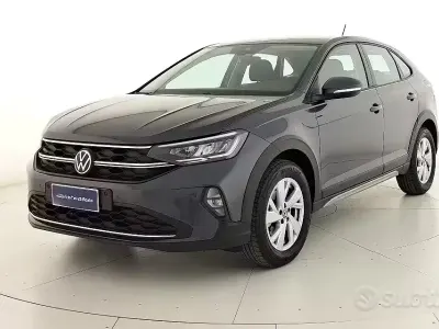 Usata VW Taigo Life 95 CV (69 kW) 2023 Grigio SUV