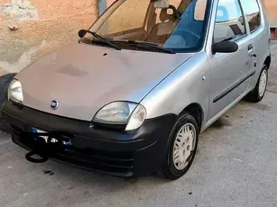 Usata Fiat 600 2003 Grigio