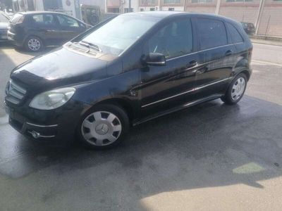 usata Mercedes B200 cdi Sport FL