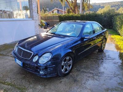 Mercedes E270