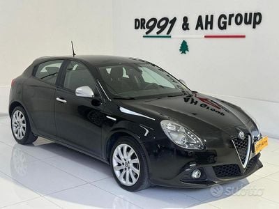 Usata Alfa Romeo Giulietta Super 120 CV (88 kW) 2017 Nero Utilitaria