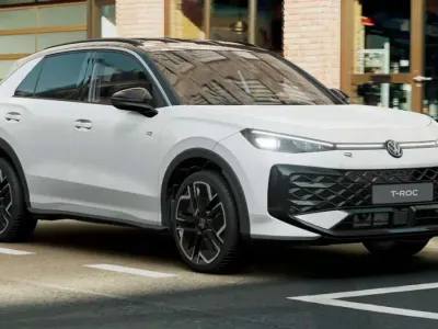 Nuova VW T-Roc R-line 150 CV (110 kW) 2026 Pure white nero SUV