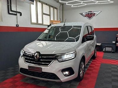 Usata Renault Kangoo Equilibre 95 CV (69 kW) 2022 Monovolume