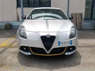 Usata Alfa Romeo Giulietta Veloce 170 CV (125 kW) 2019 Utilitaria