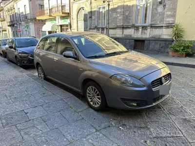 Usata Fiat Croma 120 CV (88 kW) 2008 Grigio Station wagon