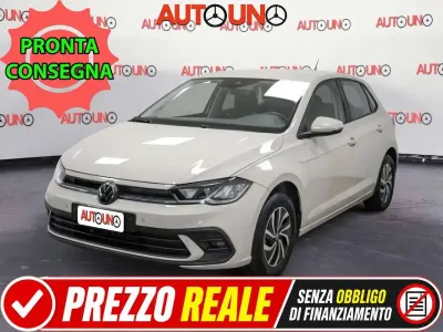 Usata VW Polo Life 80 CV (58 kW) 2023 Grigio Utilitaria