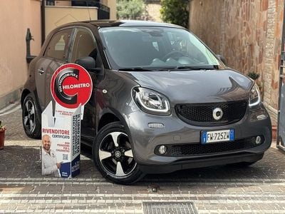 Usata Smart ForFour Prime 71 CV (52 kW) 2019 Grigio Utilitaria