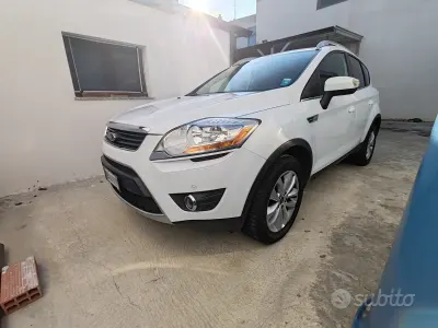 Usata Ford Kuga 163 CV (119 kW) 2011 Bianco SUV