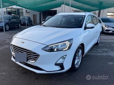 Usata Ford Focus 120 CV (88 kW) 2020 Bianco Station wagon