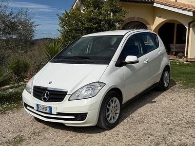 Usata Mercedes A180 Edition 108 CV (79 kW) 2011 Bianco Berlina