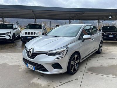 Usata Renault Clio V Zen 100 CV (73 kW) 2021 Argento Utilitaria