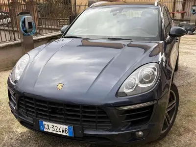Usata Porsche Macan 250 CV (183 kW) 2015 Blu/azzurro SUV