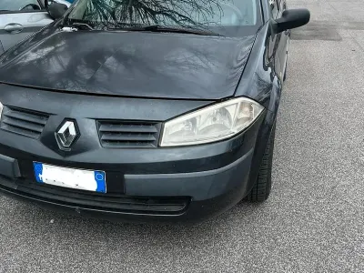 Usata Renault Mégane GrandTour 111 CV (81 kW) 2006 Nero Station wagon