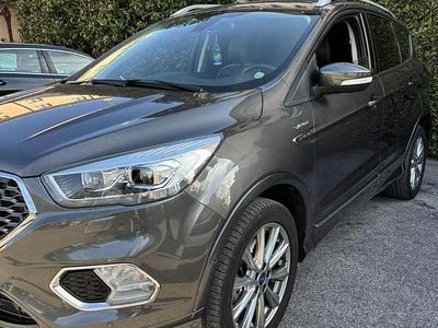 Usata Ford Kuga Vignale 120 CV (88 kW) 2018 Grigio SUV