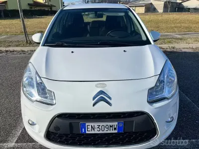 Usata Citroën C3 68 CV (50 kW) 2012 Bianco Berlina
