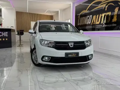 Usata Dacia Sandero 90 CV (66 kW) 2017 Bianco Berlina