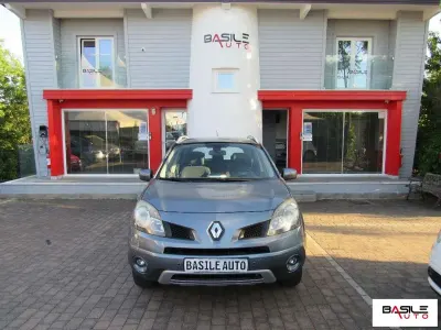 Usata Renault Koleos Bose Edition 150 CV (110 kW) 2009 Grigio chiaro SUV