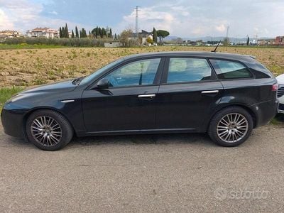 Usata Alfa Romeo 159 Exclusive 150 CV (110 kW) 2009 Nero Station wagon