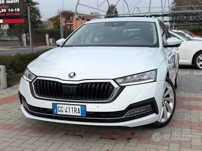Occasion Skoda Octavia Executive 150 ch (110 kW) 2021 Blanc Break