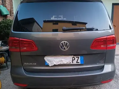 Usata VW Touran 105 CV (77 kW) 2012 Monovolume