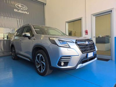 Usata Subaru Forester Premium 150 CV (110 kW) 2024 Argento SUV
