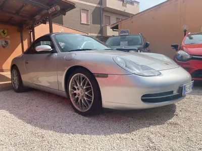 Usata Porsche 911 Carrera Cabriolet