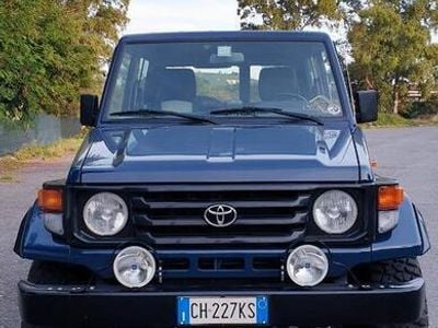 Usata Toyota Land Cruiser 2002 Blu SUV