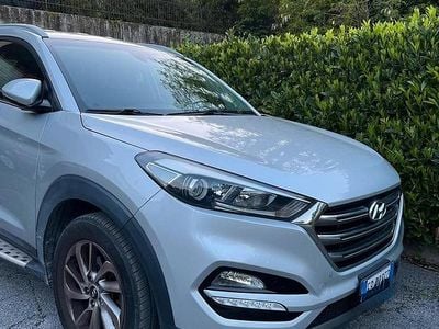 Second-hand Hyundai Tucson 116 CP (85 kW) 2015 Gri SUV
