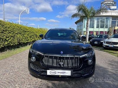 Begagnad Maserati Levante 275 HK (202 kW) 2017 Svart SUV