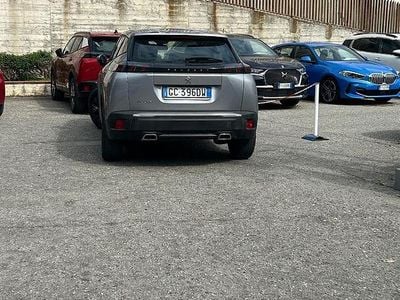 Usata Peugeot 2008 82 CV (60 kW) 2021 Grigio SUV