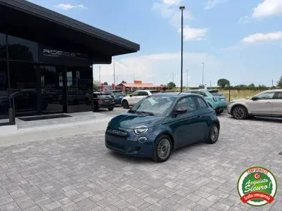 Nuova Fiat 500 Comfort 65 CV (47 kW) 2026 Verde Utilitaria
