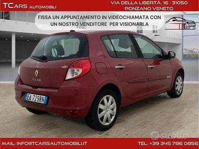 Usata Renault Clio II 75 CV (55 kW) 2010 Rosso Berlina