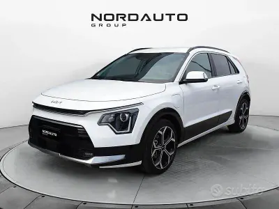 Usata Kia Niro Style 171 CV (125 kW) 2025 Bianco SUV