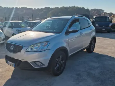 Usata SsangYong Korando 175 CV (128 kW) 2013 Argento SUV