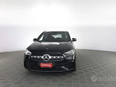 Usata Mercedes GLA180 Premium 116 CV (85 kW) 2020 Nero SUV