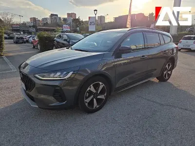 Usata Ford Focus Active 116 CV (85 kW) 2024 Grigio Station wagon