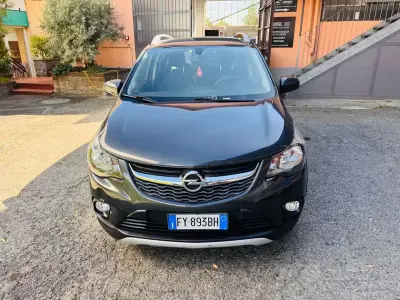 Usata Opel Karl Rocks 73 CV (53 kW) 2019 Grigio Utilitaria