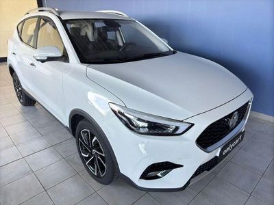 Usata MG ZS Luxury 106 CV (77 kW) 2023 Bianco Berlina