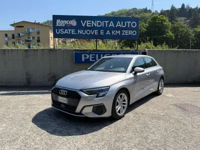 Usata Audi A3 Advanced 116 CV (85 kW) 2021 Argento Berlina