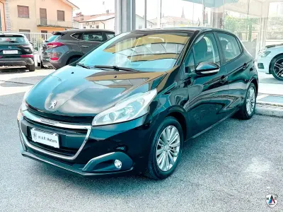 Brugt Peugeot 208 Allure 82 HK (60 kW) 2015 Sort Hatchback