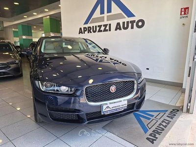 Blu Usata 2017 Jaguar XE Prestige Berlina | 12.500 € (Buon prezzo)