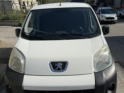 Usata Peugeot Bipper 75 CV (55 kW) 2013 Bianco Monovolume