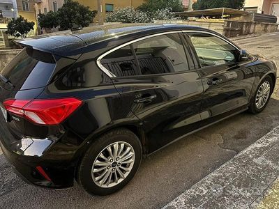 Usata Ford Focus 120 CV (88 kW) 2018 Nero Berlina
