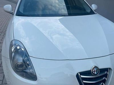 Usata Alfa Romeo Giulietta 95 CV (69 kW) 2015 Bianco Utilitaria